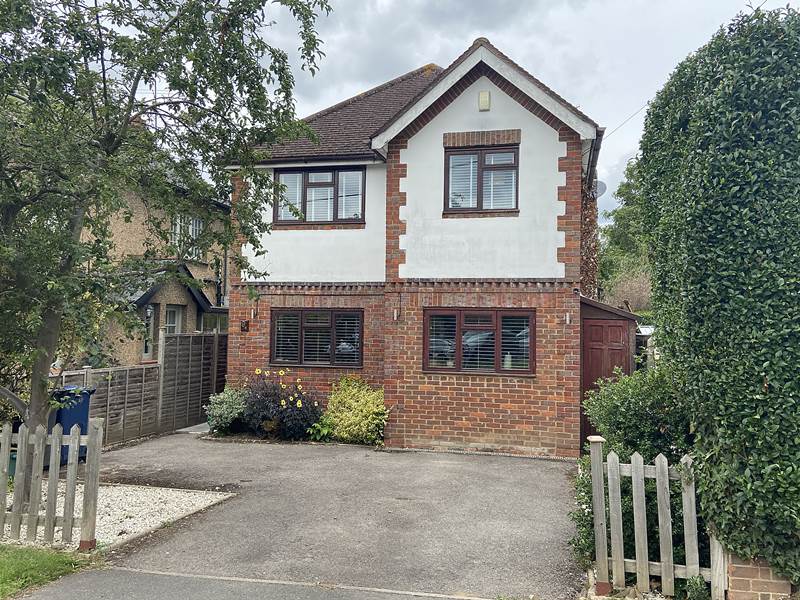 Residential Property Details, BOURNE END, Bucks Hunt & Nash Estate