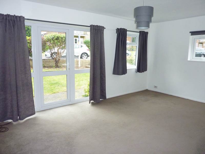 Lettings Property Details, Springfield Park, Twyford , Hunt & Nash