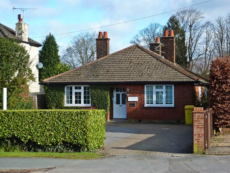 Residential Property Details, FLACKWELL HEATH, Bucks Hunt & Nash Estate