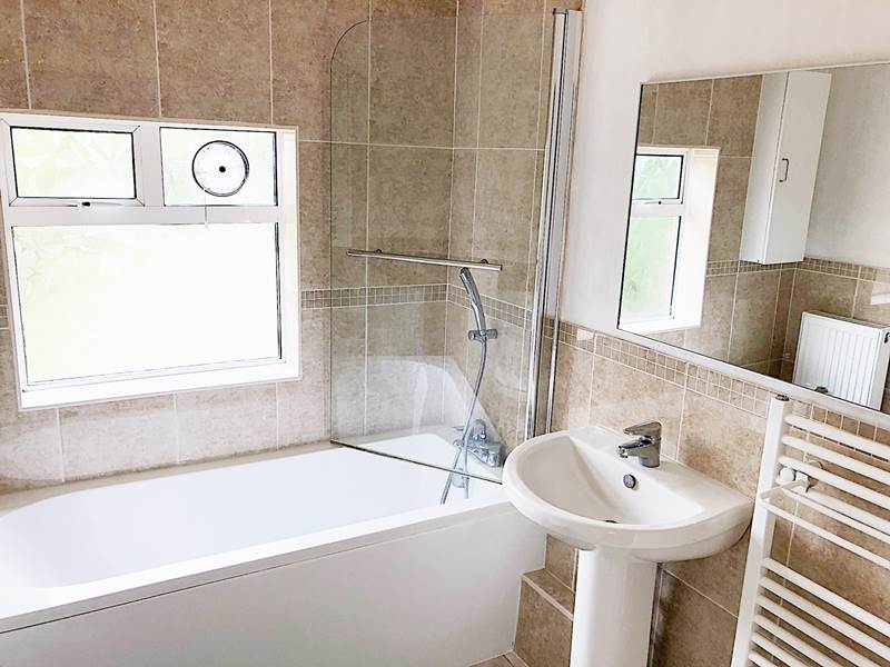 Residential Property Details, BOURNE END, Bucks Hunt & Nash Estate