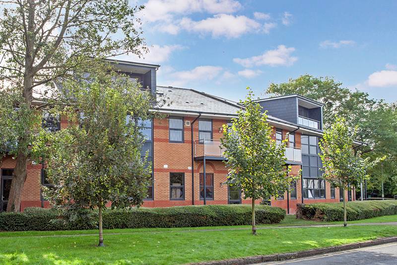 Lettings Property Details, Furlong Road, Bourne End, Hunt & Nash Estate