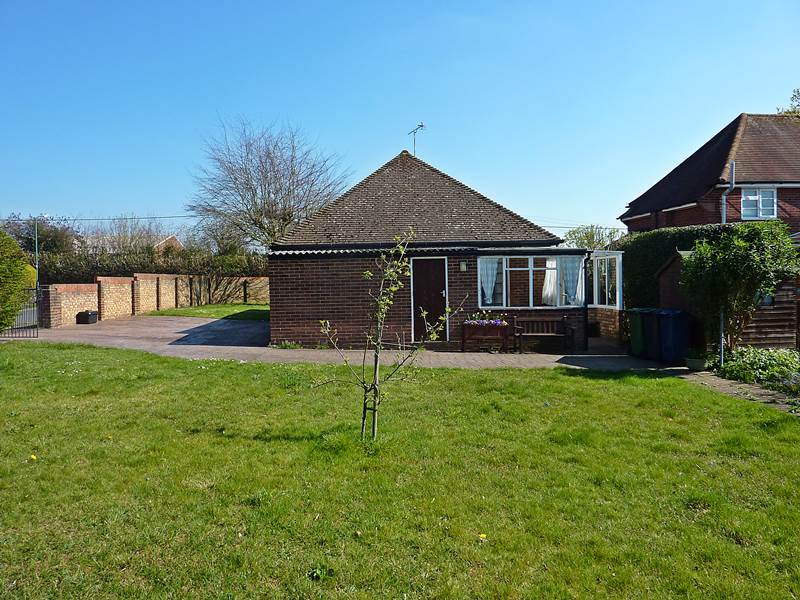 Residential Property Details, BOURNE END, Bucks Hunt & Nash Estate