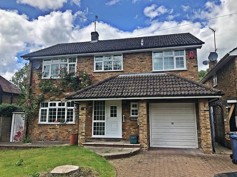 Residential Property Details, WOOBURN MOOR, Bucks Hunt & Nash Estate