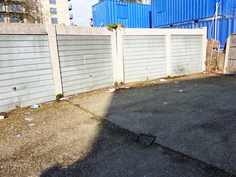 Lettings Property Details, Arbourfield Close, Slough, Hunt & Nash