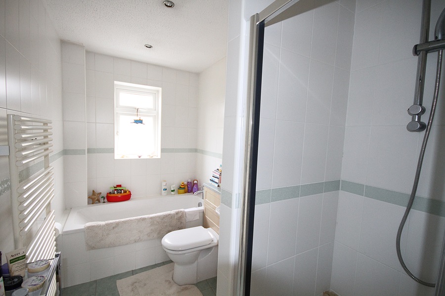 Family bathroom