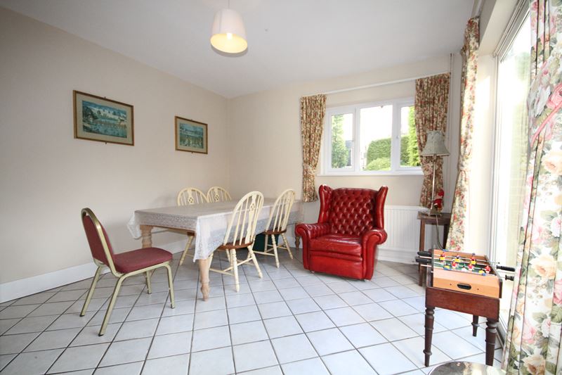 1 bedroom House Share to let in Talbots Drive, Maidenhead, from Pike