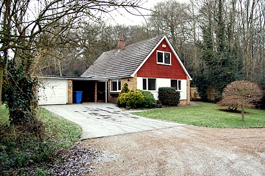 Front view of property