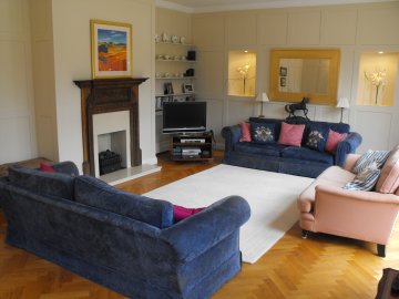 drawing room