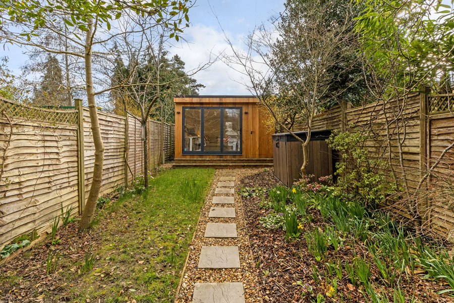 Garden room