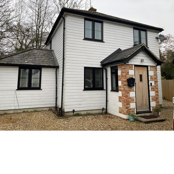3 bedroom Detached  Property for Sale in Cookham,  SL6