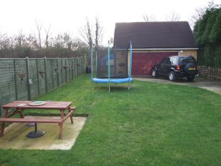 garage/outbuilding