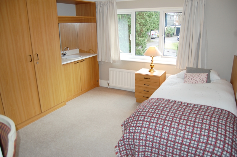 1 bedroom House Share to let in Talbots Drive, Maidenhead, from Pike