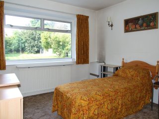rear bedroom