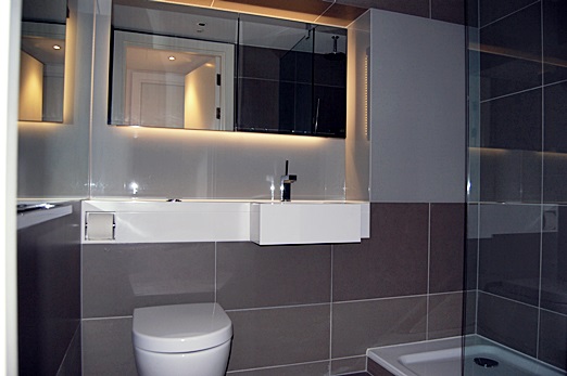 En-Suite 2