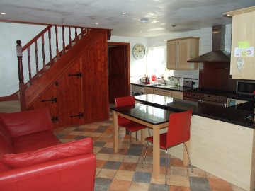 Kitchen breakfast room