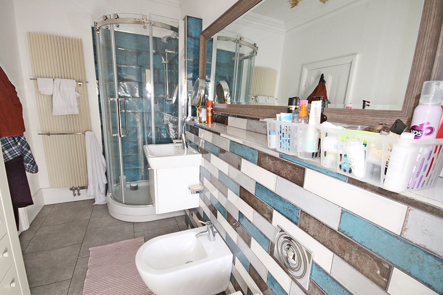 En suite