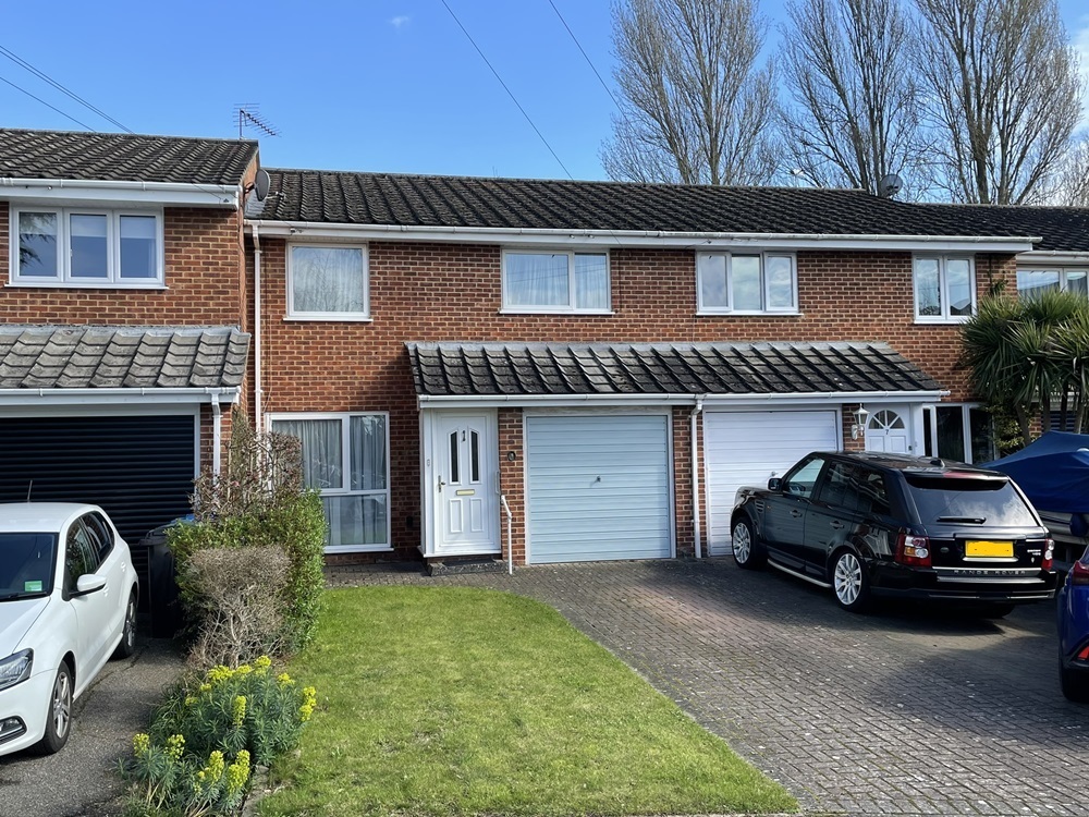 4 bedroom Terraced  Property for Sale in Maidenhead,  SL6