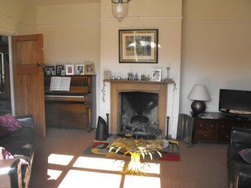 drawing room