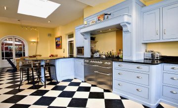 kitchen/breakfast